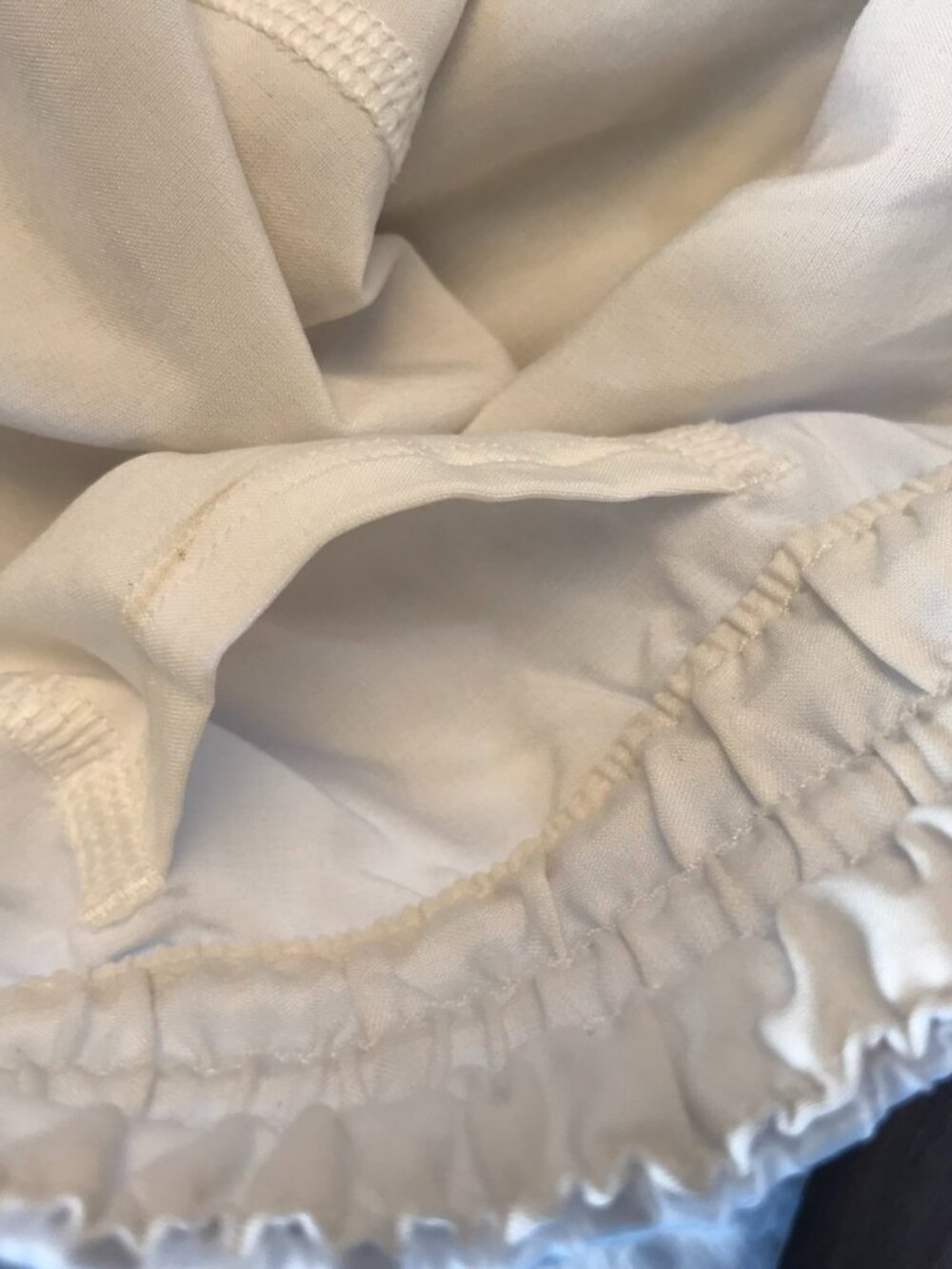 lululemon Women's shorts Size 4 Silhouette White with print and inside pocket - Picture 9 of 11